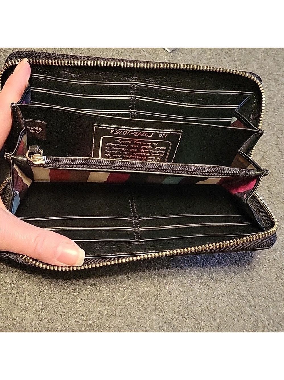 EUC Coach Legacy full zip wallet with glitter stripe - Picture 7 of 10